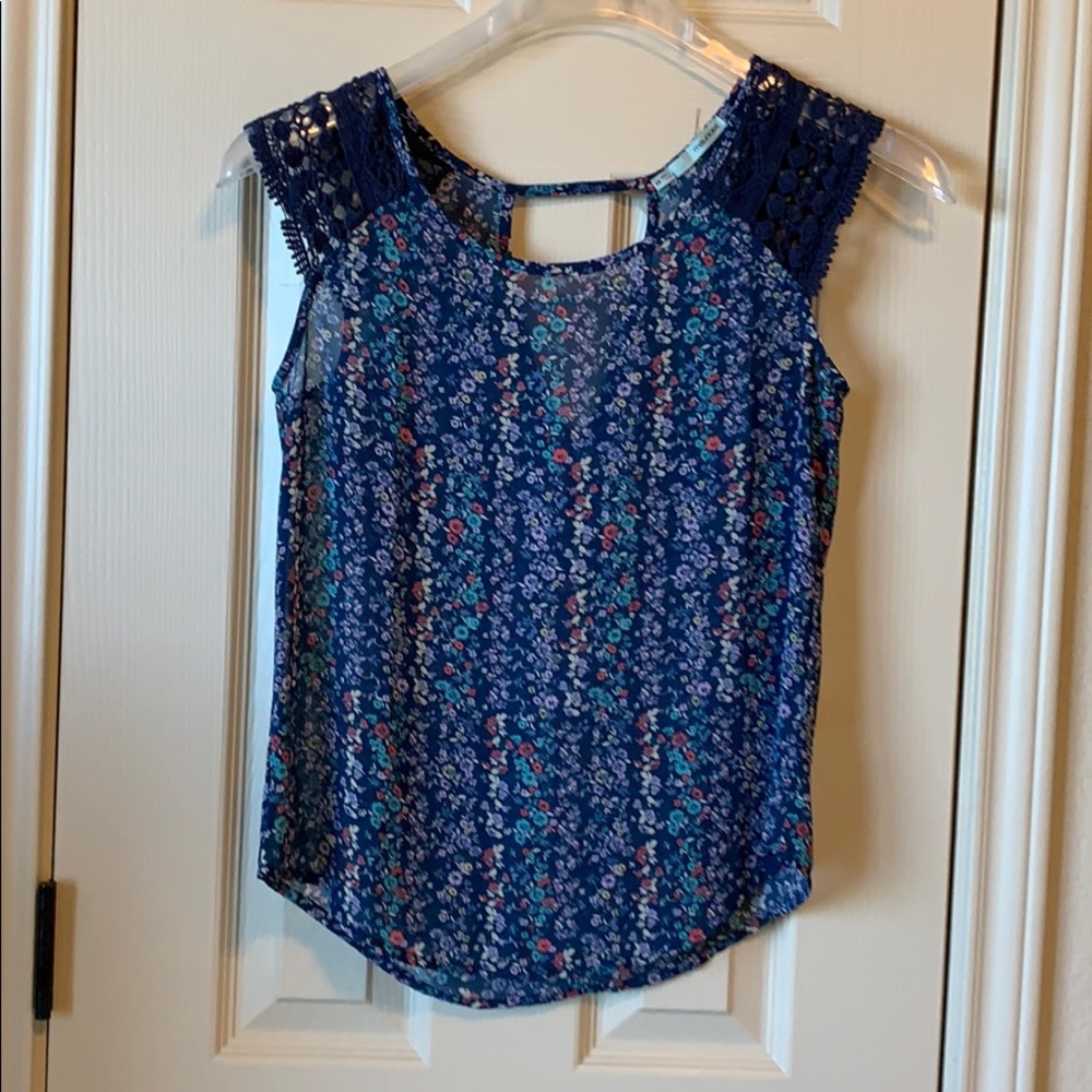 Sheer Floral Top 🖤